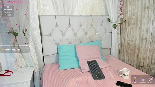 Snapshot of Thiago_Kozak chatting on November 17, 2025, 1:26 pm Thiago Kozak online show from November 17, 2025, 1:26 pm