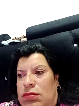 Hanna Kieran online show from October 3, 2025, 2:07 pm