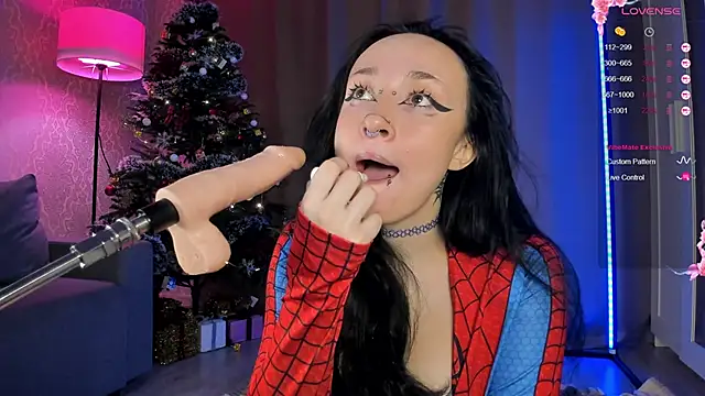 Juicy Vikki online show from January 10, 2026, 1:17 pm