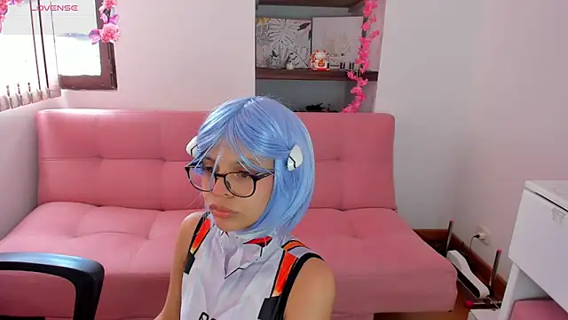 Danesacronin online show from October 8, 2025, 8:53 pm