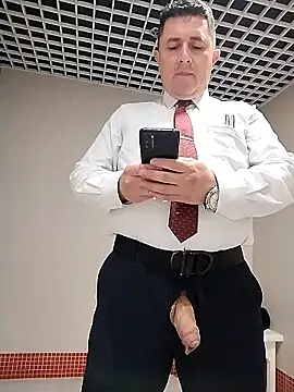 BigCristh79 online show from January 6, 2026, 1:09 am