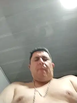 BigCristh79 online show from April 14, 2026, 2:22 pm