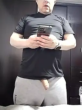 BigCristh79 online show from January 9, 2026, 6:48 pm