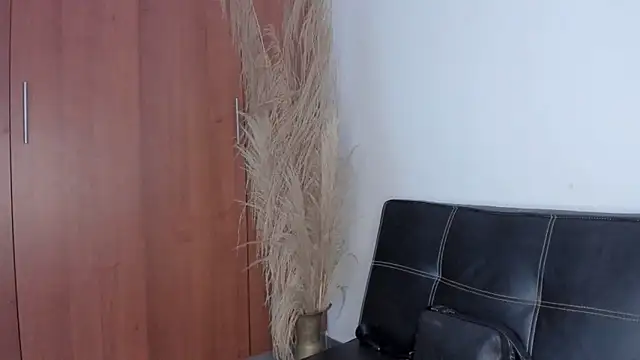 Evansdark1 online show from December 5, 2025, 9:34 pm