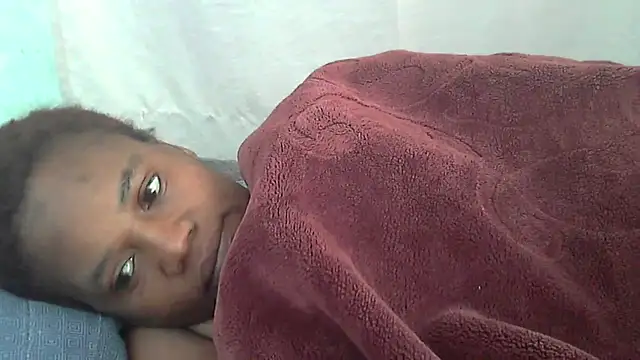 Snapshot of sexythae32 chatting on September 19, 2025, 4:05 am sexythae32 online show from September 19, 2025, 4:05 am