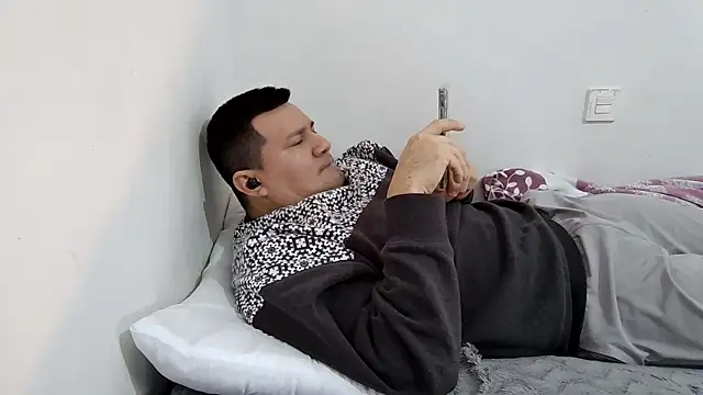 Snapshot of fuckynations chatting on January 12, 2026, 11:28 am fuckynations online show from January 12, 2026, 11:28 am