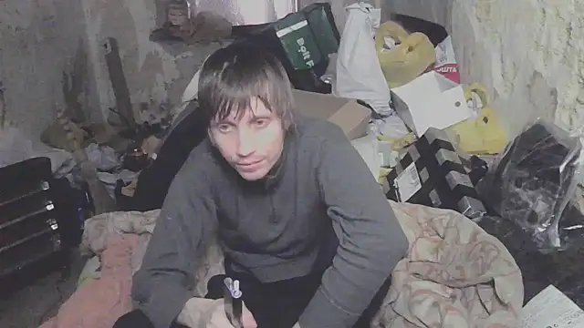 makarov1993 online show from April 3, 2026, 9:32 pm