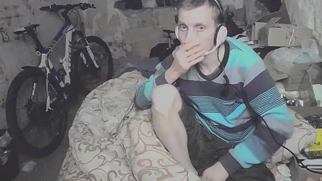 makarov1993 online show from October 10, 2025, 8:31 pm