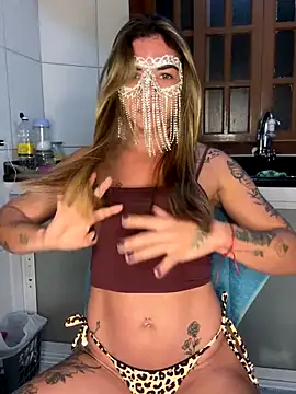 Casalmasc online show from October 21, 2025, 1:27 am