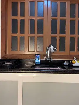 Casalmasc online show from April 14, 2026, 1:21 am