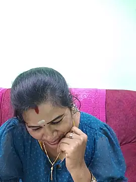 Snapshot of tamilaruvi chatting on August 3, 2026, 2:01 pm tamilaruvi online show from August 3, 2026, 2:01 pm