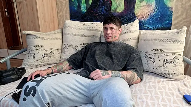 SKIRLINGOD online show from October 3, 2025, 4:36 am