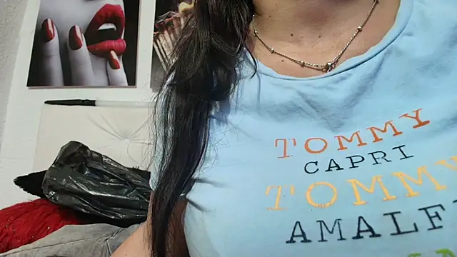 katherine blair online show from April 28, 2026, 12:09 pm