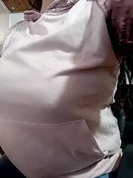 katherine blair online show from April 15, 2026, 12:42 pm