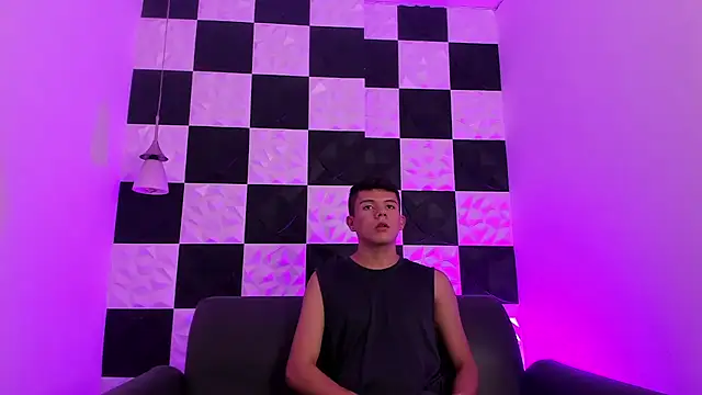 AndyFame1 online show from October 7, 2025, 6:53 pm