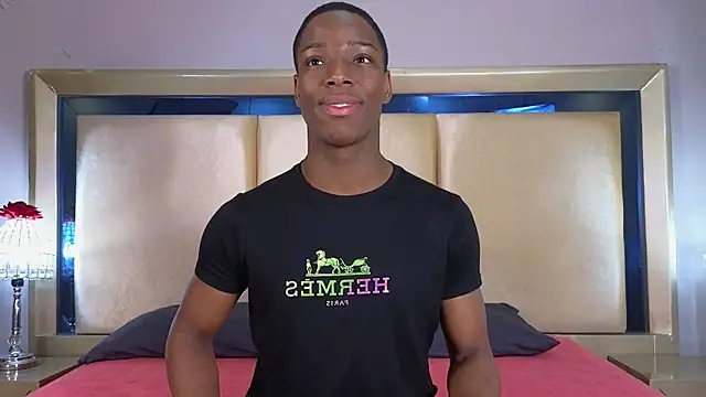 Snapshot of CharlesBrown_ chatting on July 22, 2026, 12:40 pm CharlesBrown online show from July 22, 2026, 12:40 pm