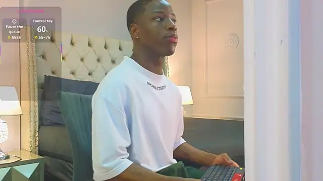 Snapshot of CharlesBrown_ chatting on November 18, 2025, 12:30 pm CharlesBrown online show from November 18, 2025, 12:30 pm