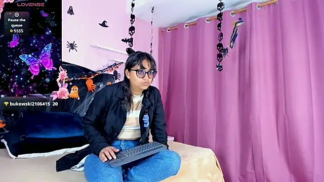 Azul Moon online show from October 20, 2025, 3:41 am