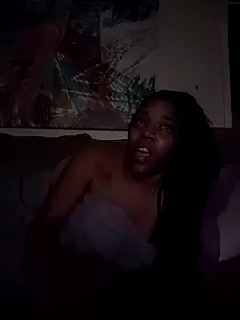 Snapshot of tenderoni chatting on April 9, 2026, 7:03 am tenderoni online show from April 9, 2026, 7:03 am