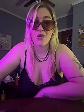 Granlady7 online show from January 15, 2026, 6:39 am