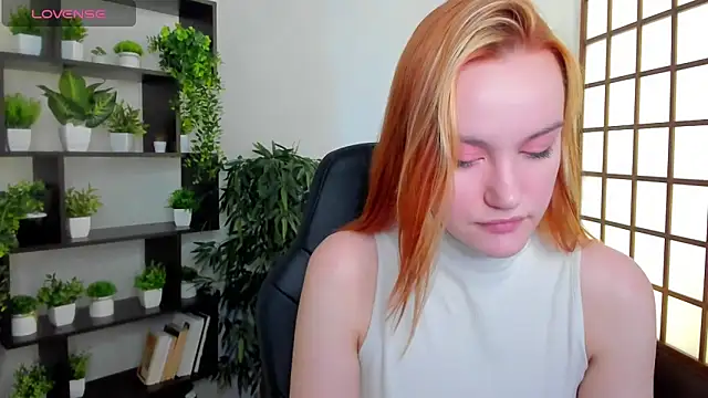 Ida FaneStain online show from October 11, 2025, 3:07 am