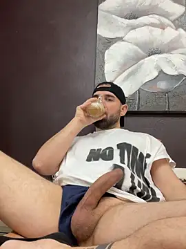 Snapshot of Shots_of_sperm chatting on February 14, 2026, 10:15 am Shots of sperm online show from February 14, 2026, 10:15 am