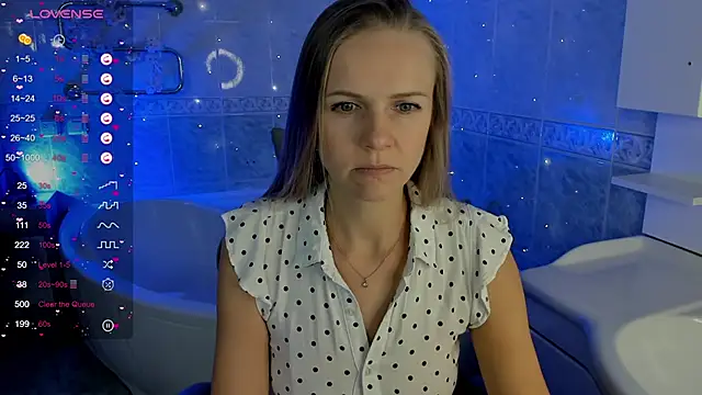 Eliza Wilsoon online show from October 3, 2025, 2:26 am