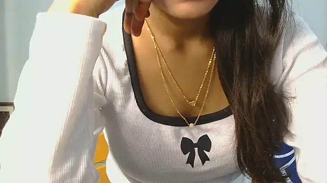 Aarti misty71 online show from April 4, 2026, 5:25 am