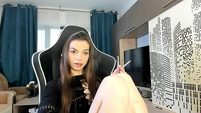 Snapshot of UnicornLand chatting on October 8, 2025, 8:16 am UnicornLand online show from October 8, 2025, 8:16 am