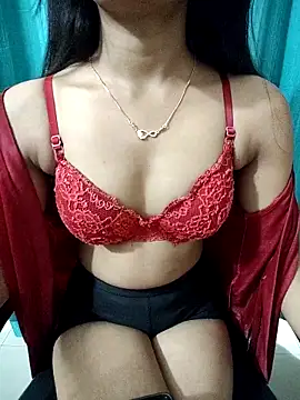 Charming Glow online show from September 20, 2025, 4:34 pm