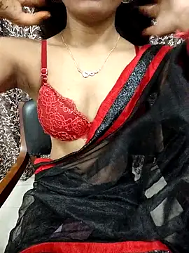 Charming Glow online show from September 23, 2025, 5:53 pm