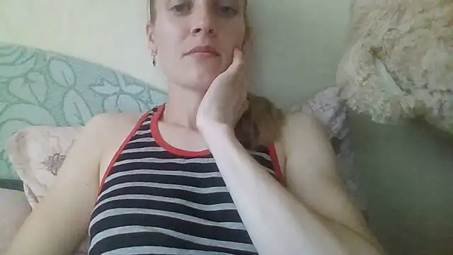 JayeTyler online show from June 27, 2026, 12:22 pm
