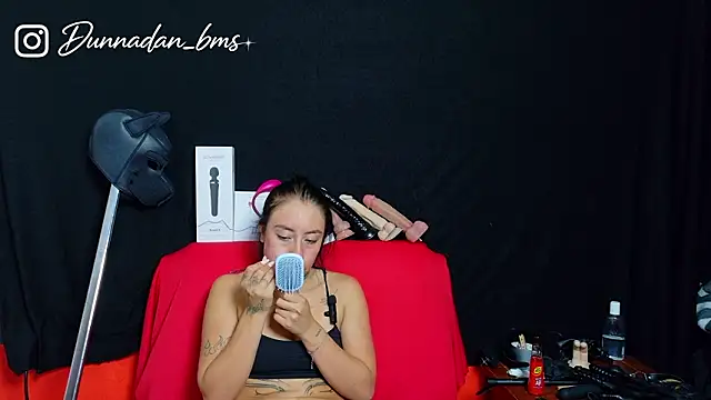 Dunnadan Bms online show from February 8, 2026, 2:53 am