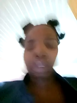 Snapshot of ShySexyBaddiexx chatting on February 22, 2026, 2:25 am ShySexyBaddiexx online show from February 22, 2026, 2:25 am