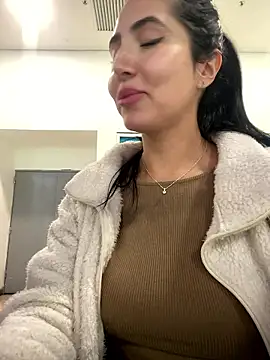 oh nina online show from January 9, 2026, 11:11 pm