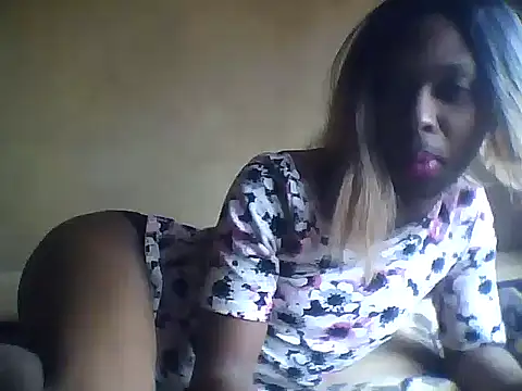 Snapshot of Blackyfreackygay chatting on July 5, 2026, 11:06 am Blackyfreackygay online show from July 5, 2026, 11:06 am
