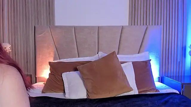 Snapshot of Victoria_Beaumont chatting on October 29, 2025, 11:20 am Victoria Beaumont online show from October 29, 2025, 11:20 am