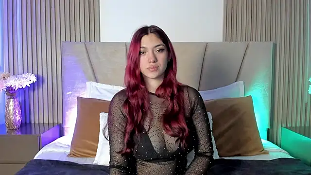 Snapshot of Victoria_Beaumont chatting on November 8, 2025, 11:58 am Victoria Beaumont online show from November 8, 2025, 11:58 am