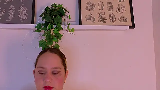 JenaCooper  online show from March 12, 2026, 3:01 am