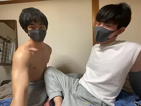 kntoo online show from April 12, 2026, 9:01 am