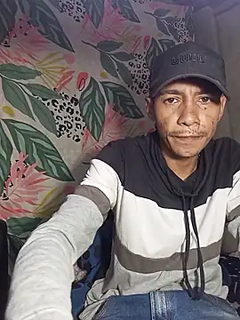 paisita122 online show from June 6, 2026, 9:42 pm