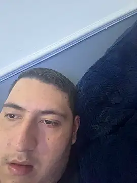 fanalistfinan online show from December 2, 2025, 3:19 am