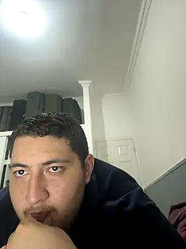 fanalistfinan online show from November 2, 2025, 4:28 am