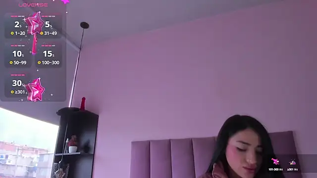 violet myerrs online show from September 20, 2025, 12:54 pm