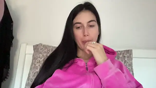 Talyo19 online show from November 19, 2025, 1:22 pm