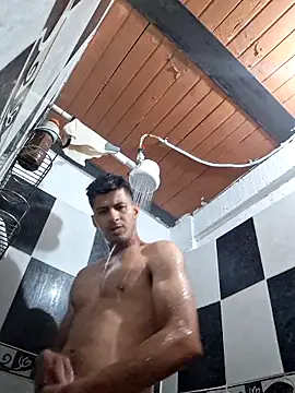 piterrr hot online show from February 14, 2026, 11:16 pm