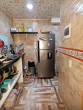 queemking online show from September 11, 2025, 1:05 am