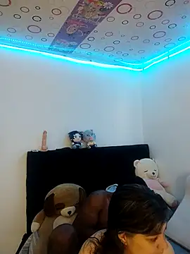 queemking online show from February 15, 2026, 9:25 pm