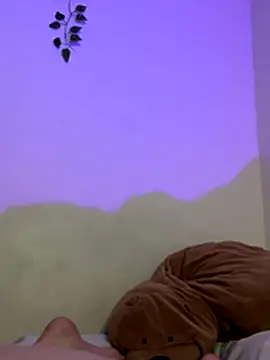 ReenKitty online show from December 14, 2025, 6:19 am