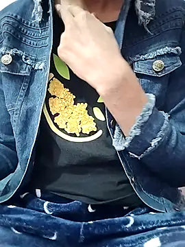 Sx-Maniya online show from December 2, 2025, 1:50 am